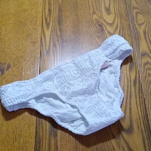 VICTORIA'S SECRET Womens WHITE BIKINI Bottom MEDIUM New Knitted Beach Swim
